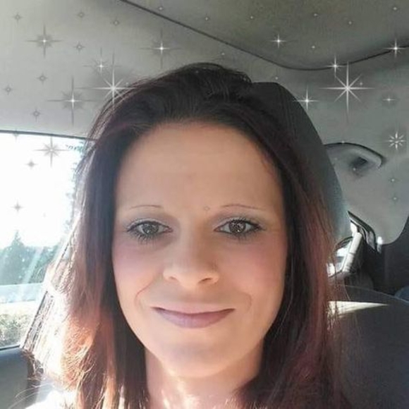 Meet your Posher, Amanda - Picture 1 of 1